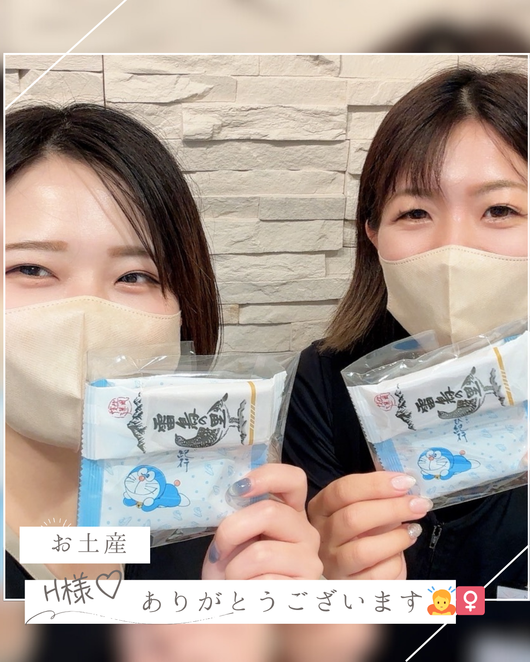 グレー　白　シンプル　ミニマル　Instagram投稿.png